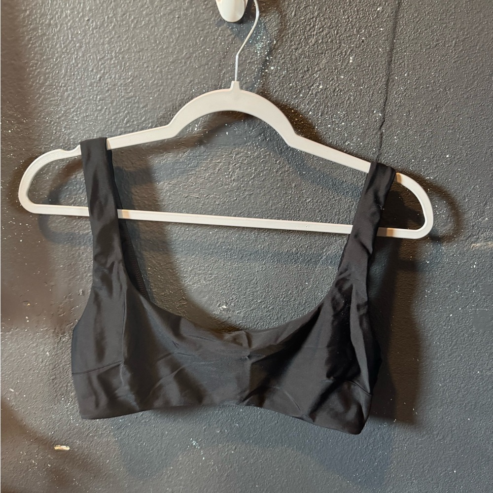 Aerie Black Scoop Neck Bikini Top - Picture 1 of 3
